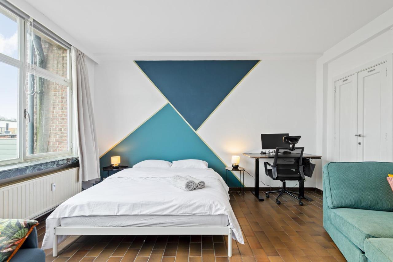 Cozy - Cityview Free Parking Apartment Antwerp